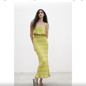 Zara green knit dress size m, new with tags never worn.